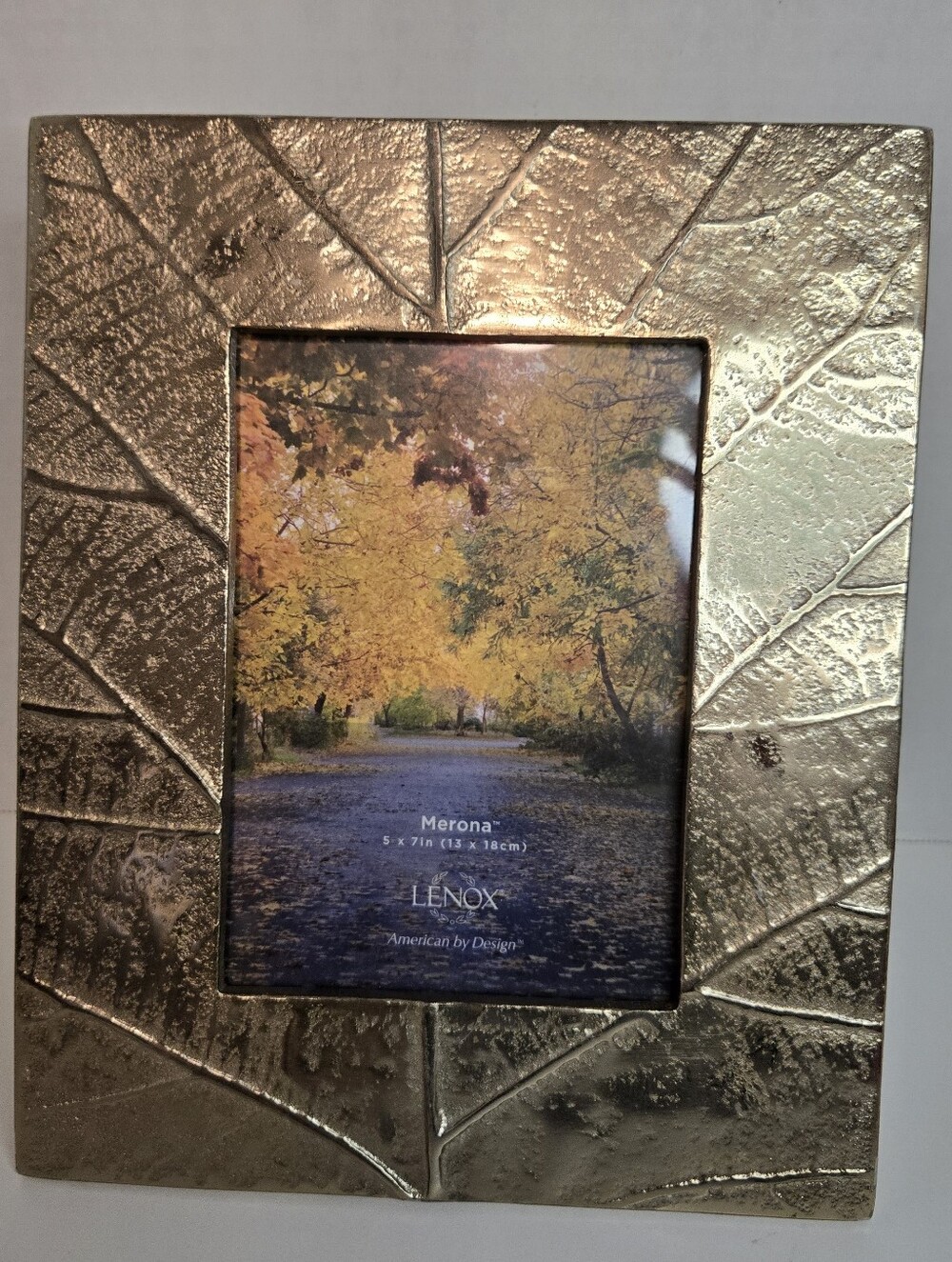 Lenox Merona Gold Metal Leaf-Embossed Picture Frame For 5x7 Picture
